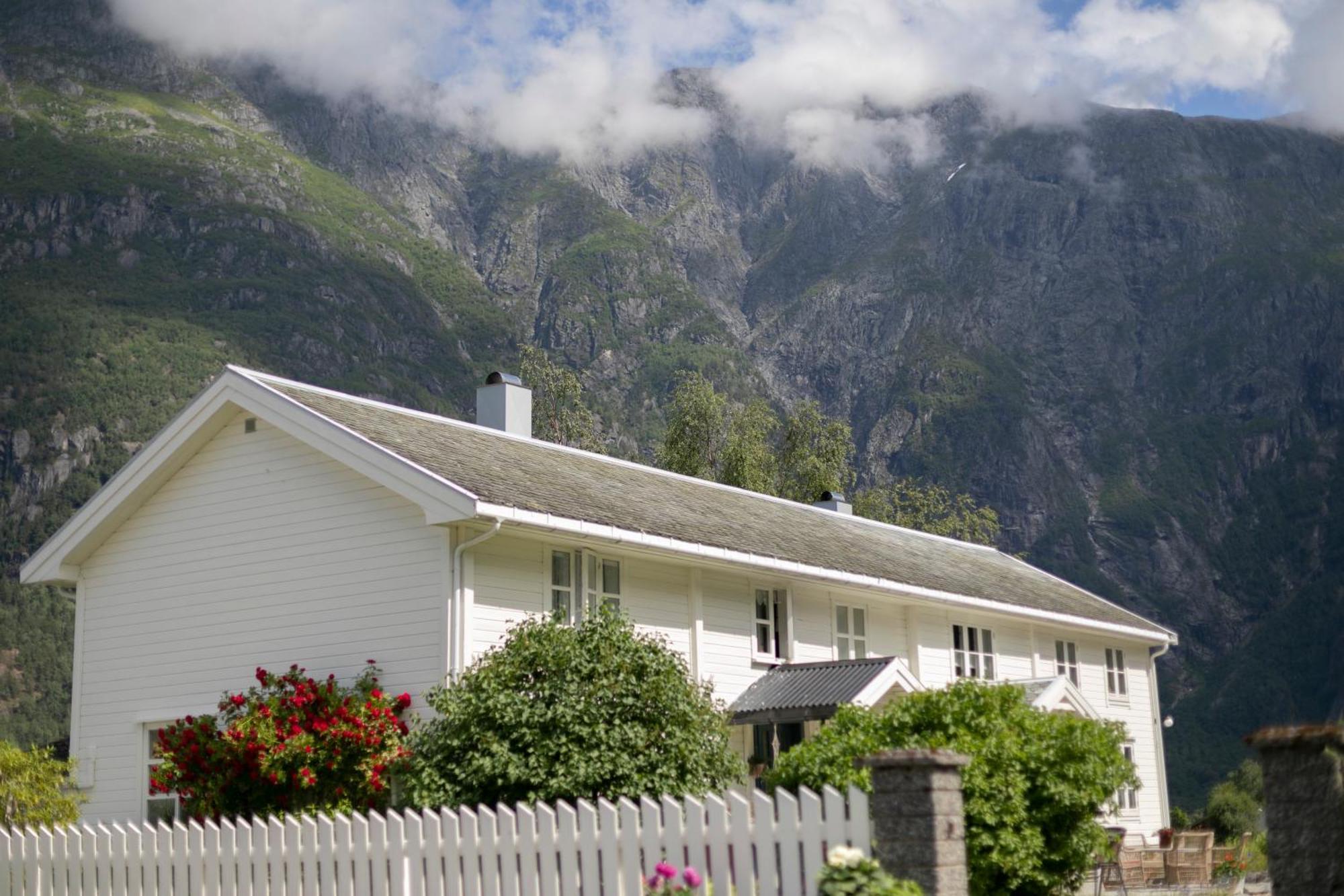 Ostigard 1810 Βίλα Åndalsnes Εξωτερικό φωτογραφία